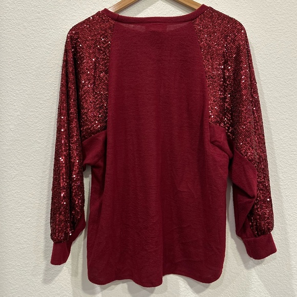 Judith March Sequined Holiday Top - Picture 3 of 3